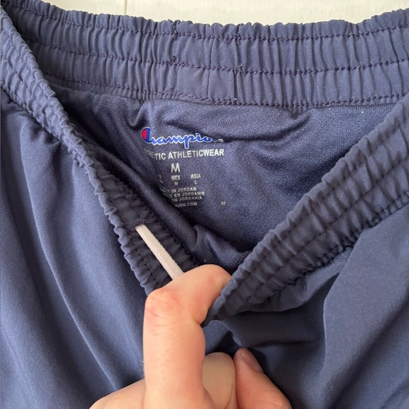 🎉4/30$🎉 Champion Navy Running Shorts – Size Medium - Picture 2 of 4